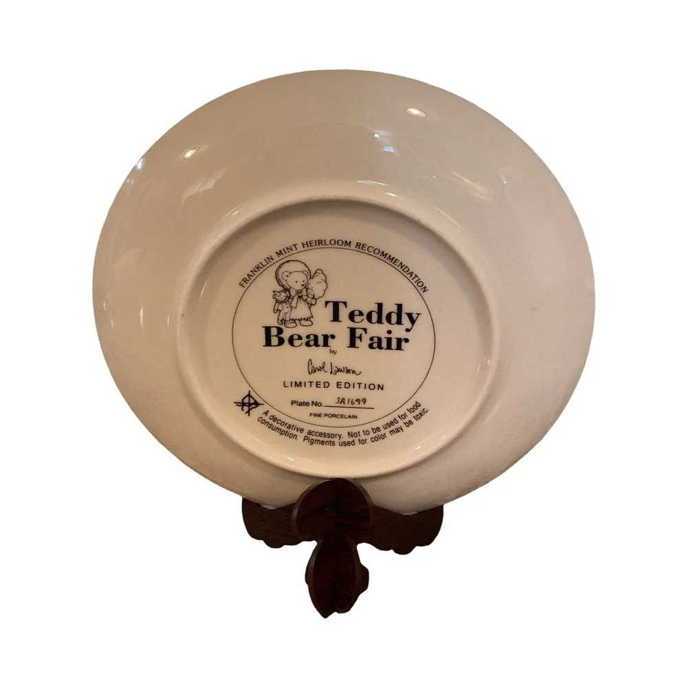 Franklin Mint Carol Lawson Teddy Bear Fair Limited Edition Porcelain Plate 8in